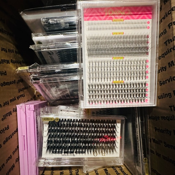 Assorted CD Collection - Picture 2 of 4